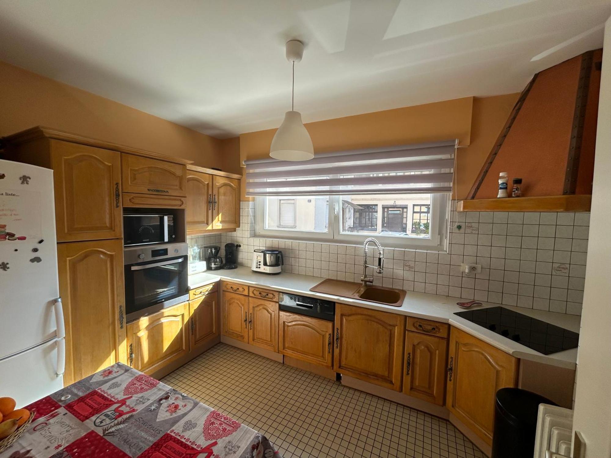 Superbe Appartement Avec Belle Terrasse Bischheim Exterior photo