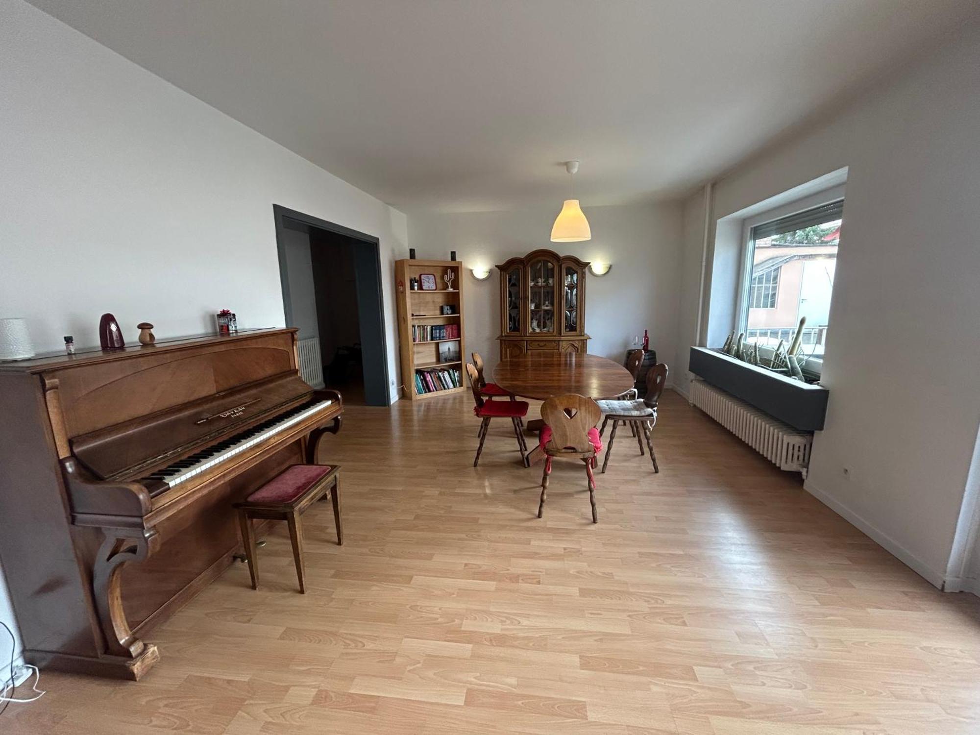 Superbe Appartement Avec Belle Terrasse Bischheim Exterior photo